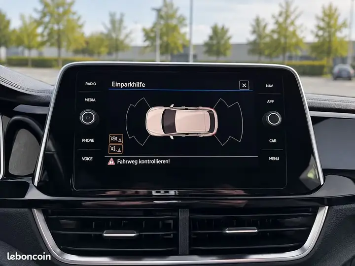 Volkswagen T-Roc 2022 photo 5