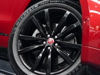 Jaguar F-Pace 2017 photo 3