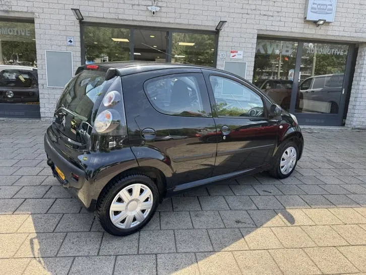Citroen C1 2009 photo 3