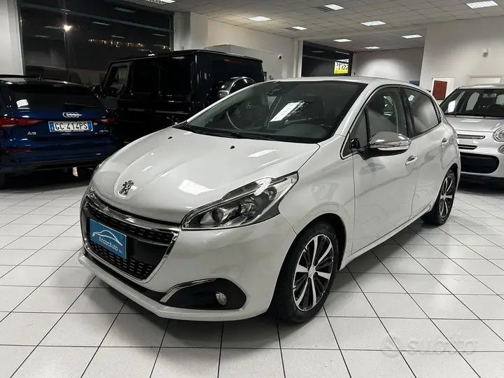 Peugeot 208 2018 photo 4