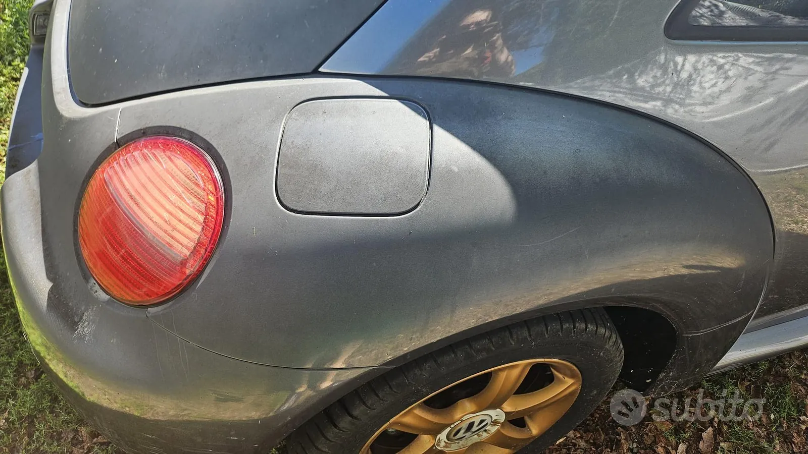 Volkswagen New Beetle 2005 photo 2