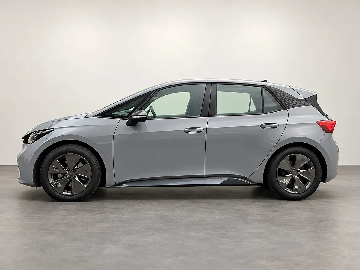 Cupra Born 2024 photo 2