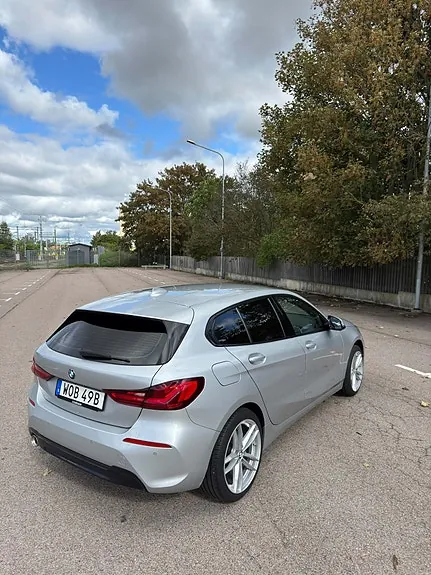 BMW 118I 2020 photo 2