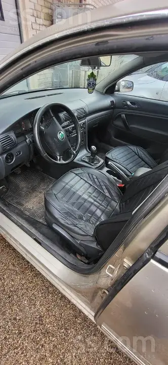 Skoda Superb 2005 photo 4