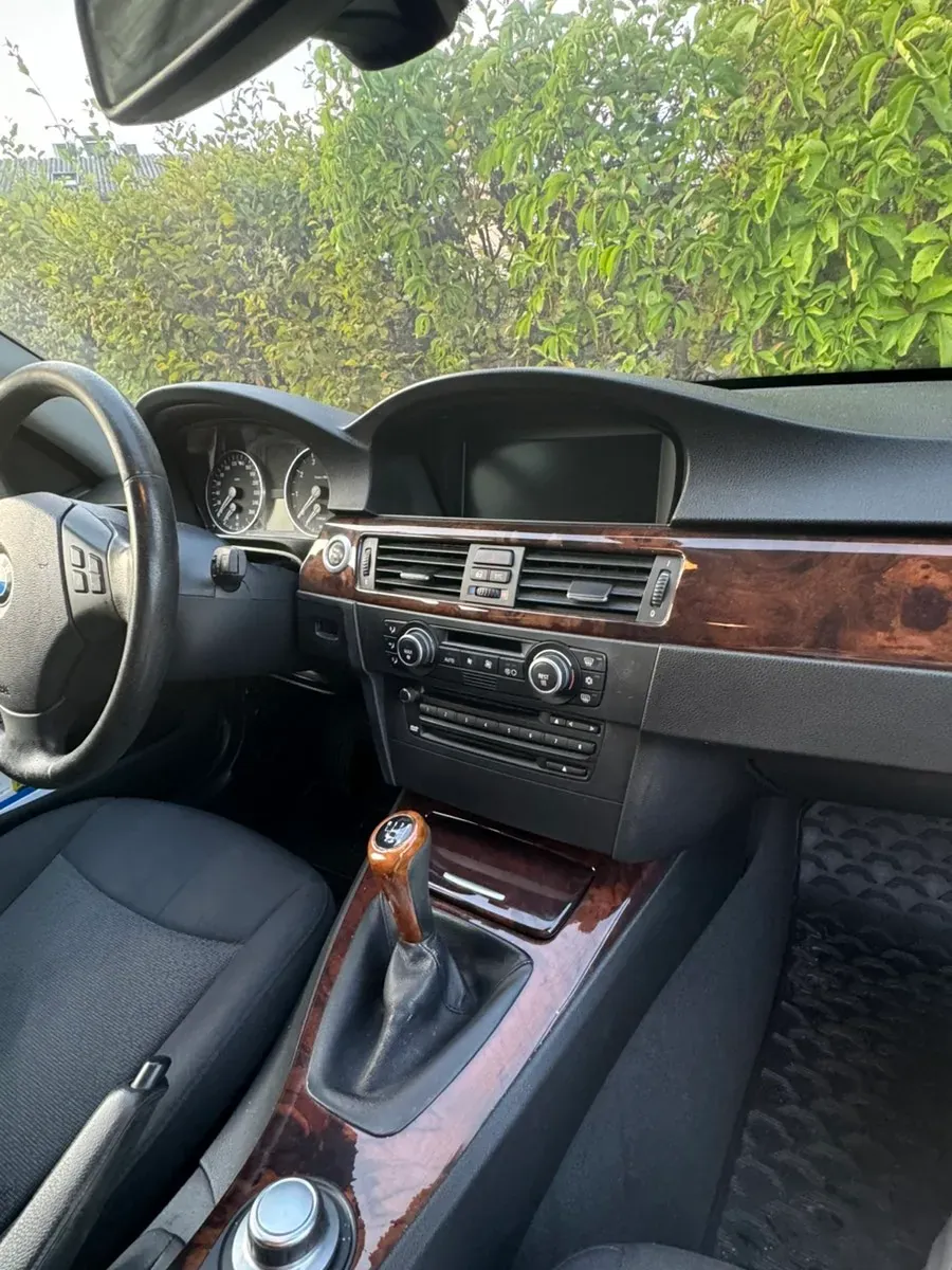 BMW 3 Series 2007 photo 3