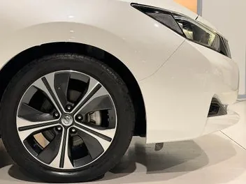 Nissan Leaf 2018 photo 5