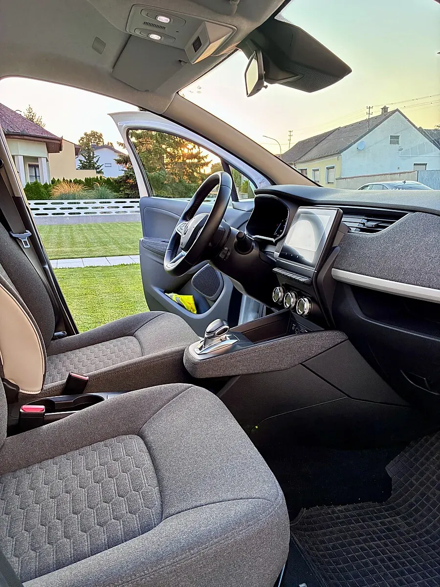 Renault Zoe 2022 photo 3