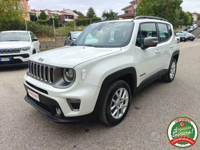 Jeep Renegade 2022 photo 2