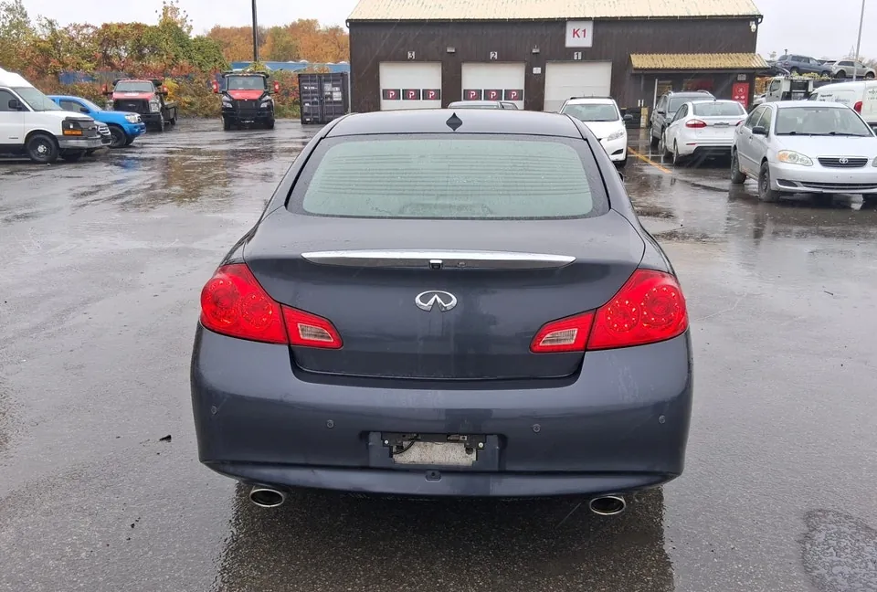 Infiniti G 2010 photo 4