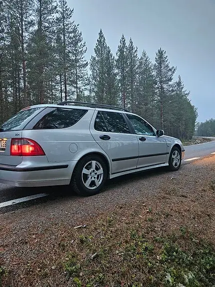 Saab 9-5 2004 photo 3