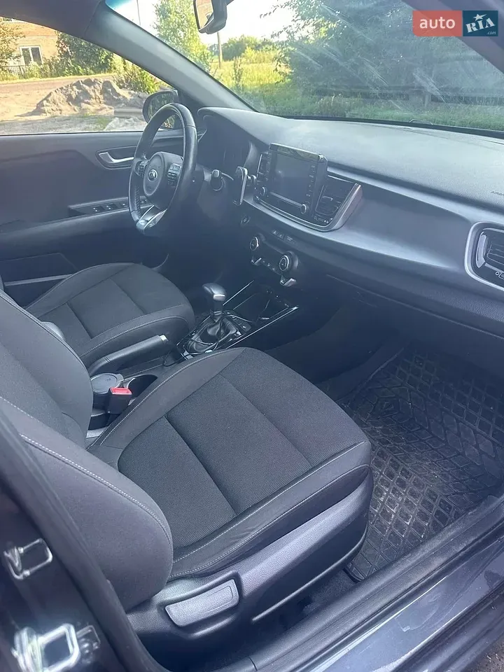 Kia Rio 2018 photo 5