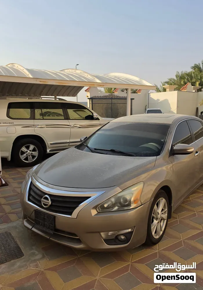 Nissan Altima 2014 photo 4