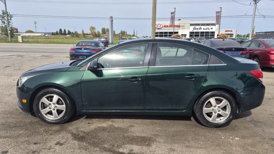 Chevrolet Cruze 2014 photo 2
