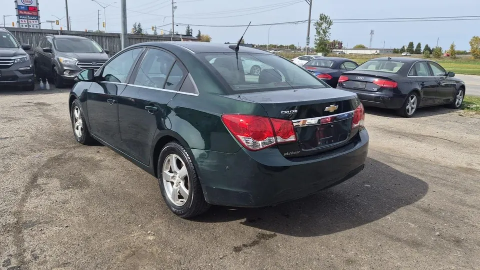 Chevrolet Cruze 2014 photo 3