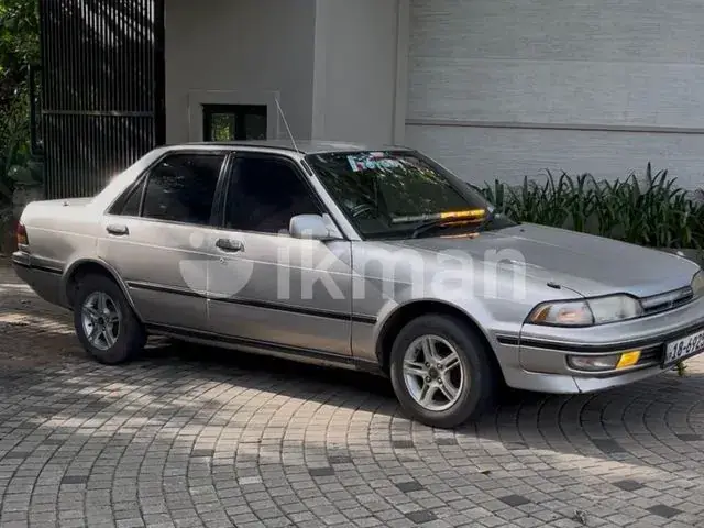 Toyota Carina