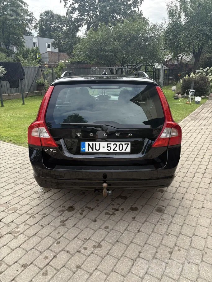 Volvo V70 2012 photo 4
