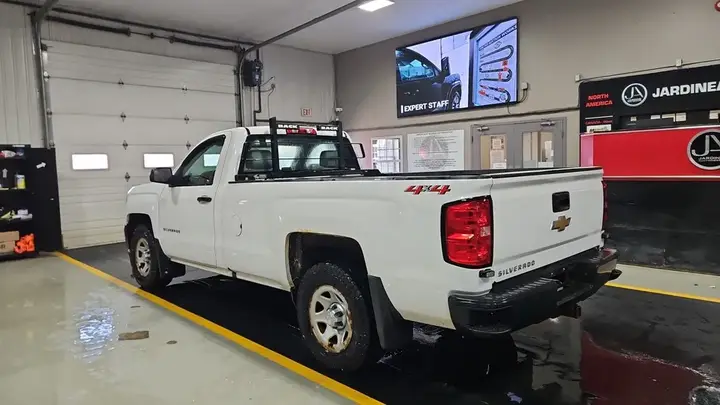 Chevrolet Silverado 1500 2018 photo 3