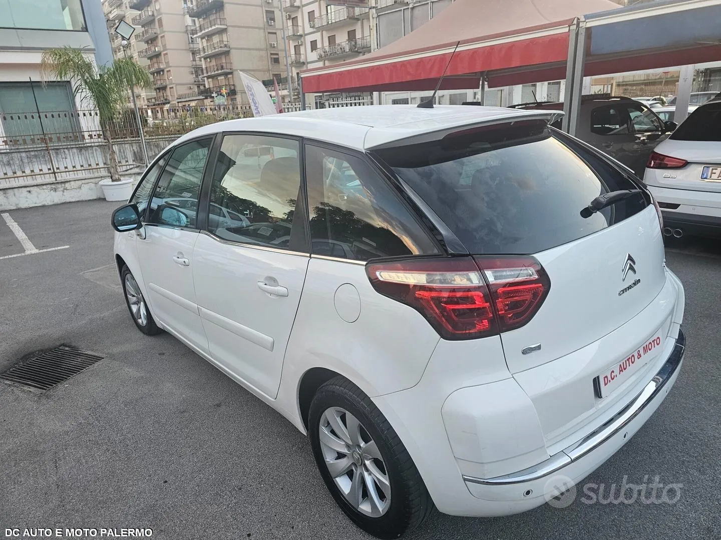 Citroen C4 Picasso 2013 photo 2