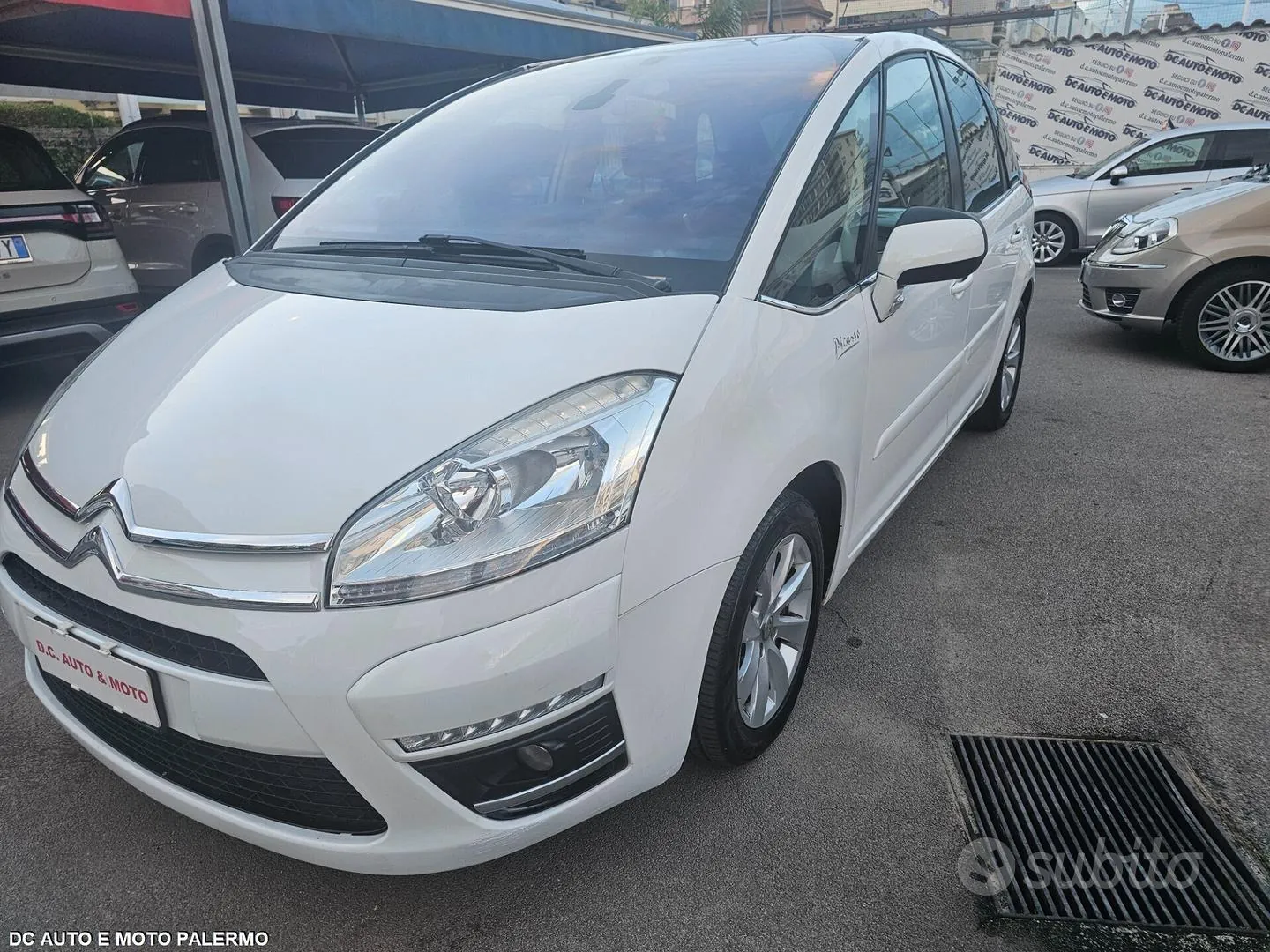 Citroen C4 Picasso 2013 photo 4