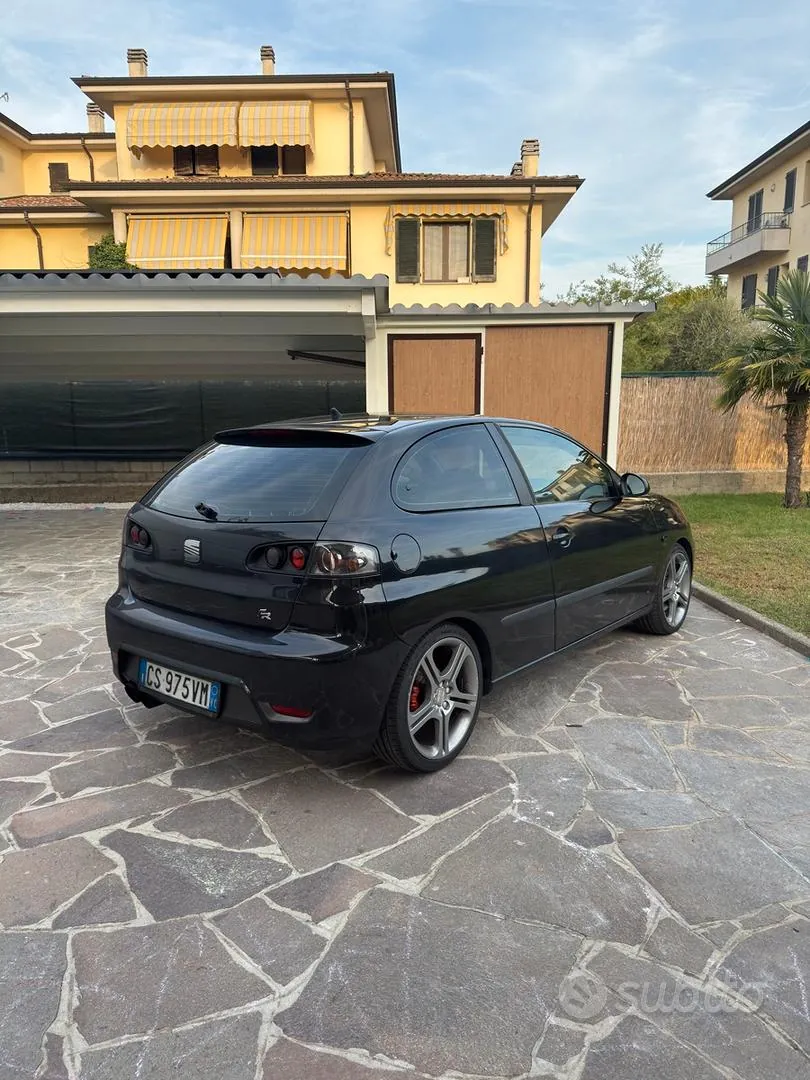 Seat Ibiza 2007 photo 2