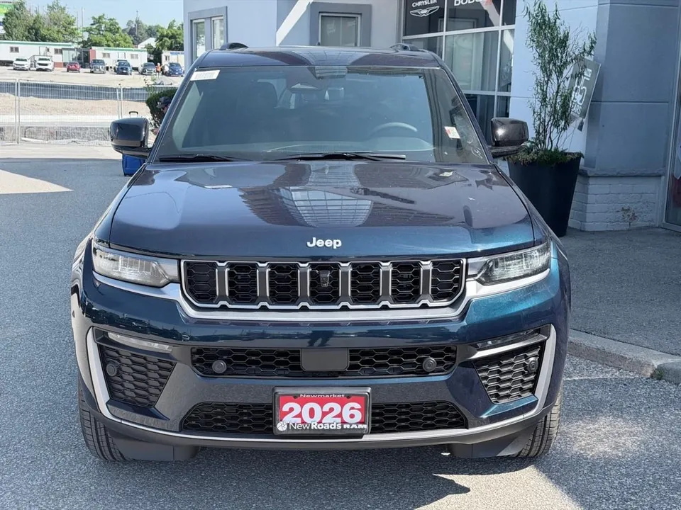 Jeep Grand Cherokee 2026 photo 2