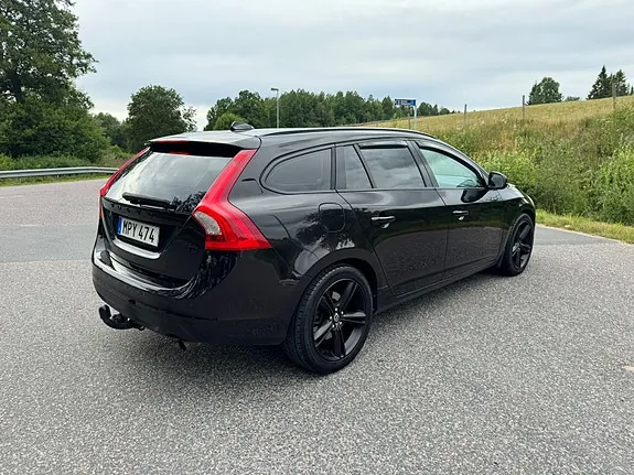 Volvo V60 2011 photo 4