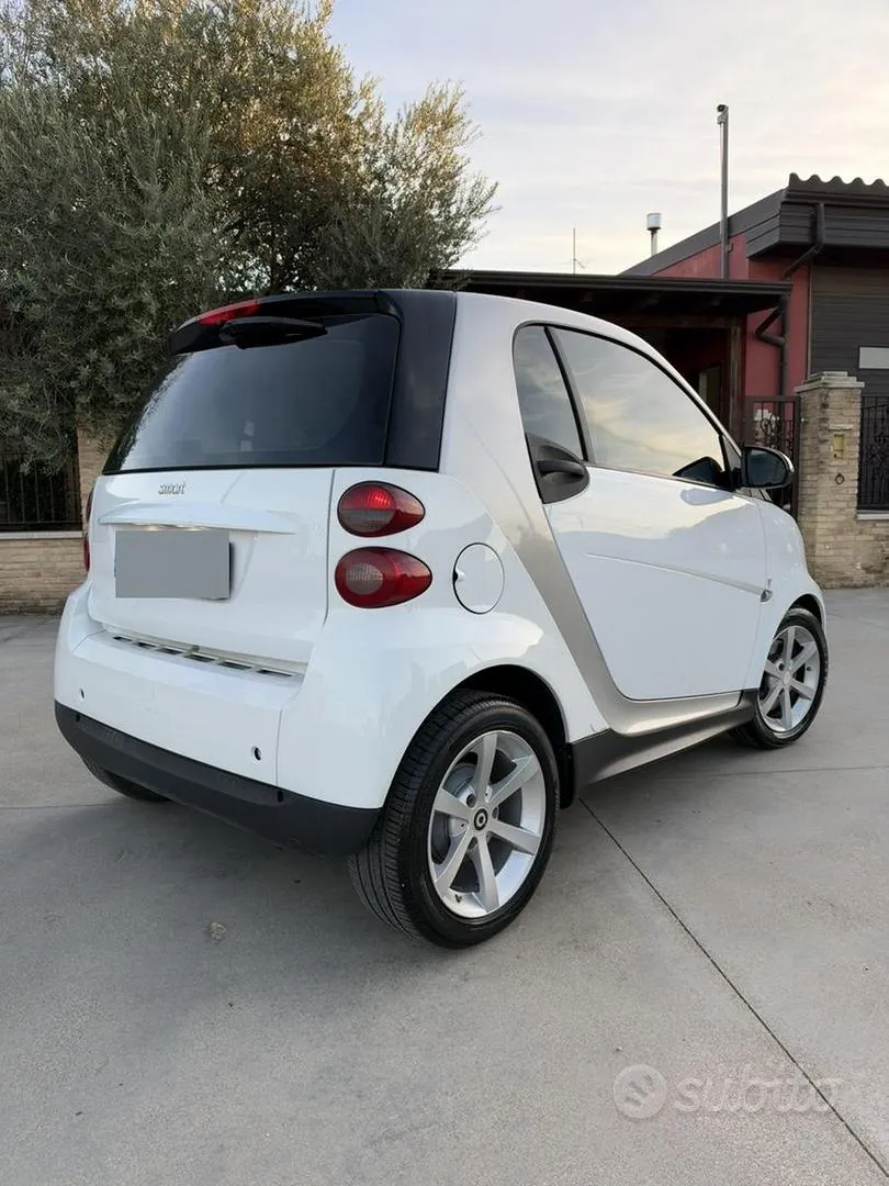 Smart Fortwo 2008 photo 3