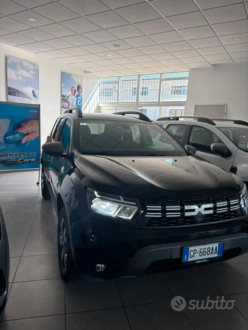 Dacia Duster 2023 photo 3