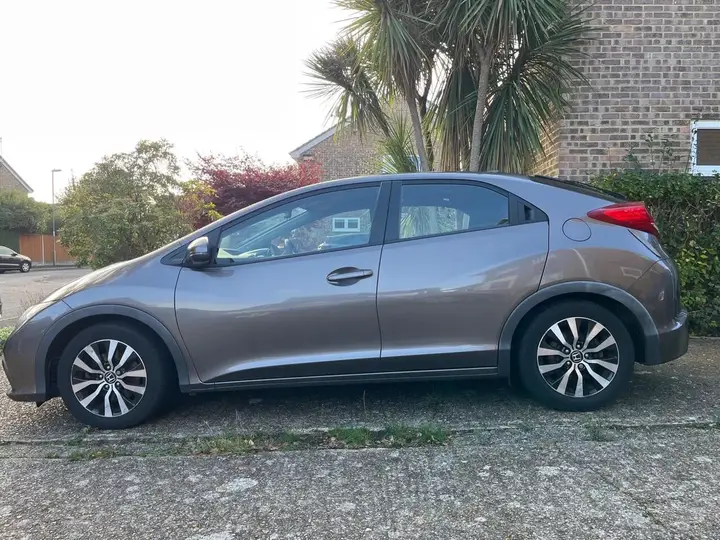 Honda Civic 2013 photo 4