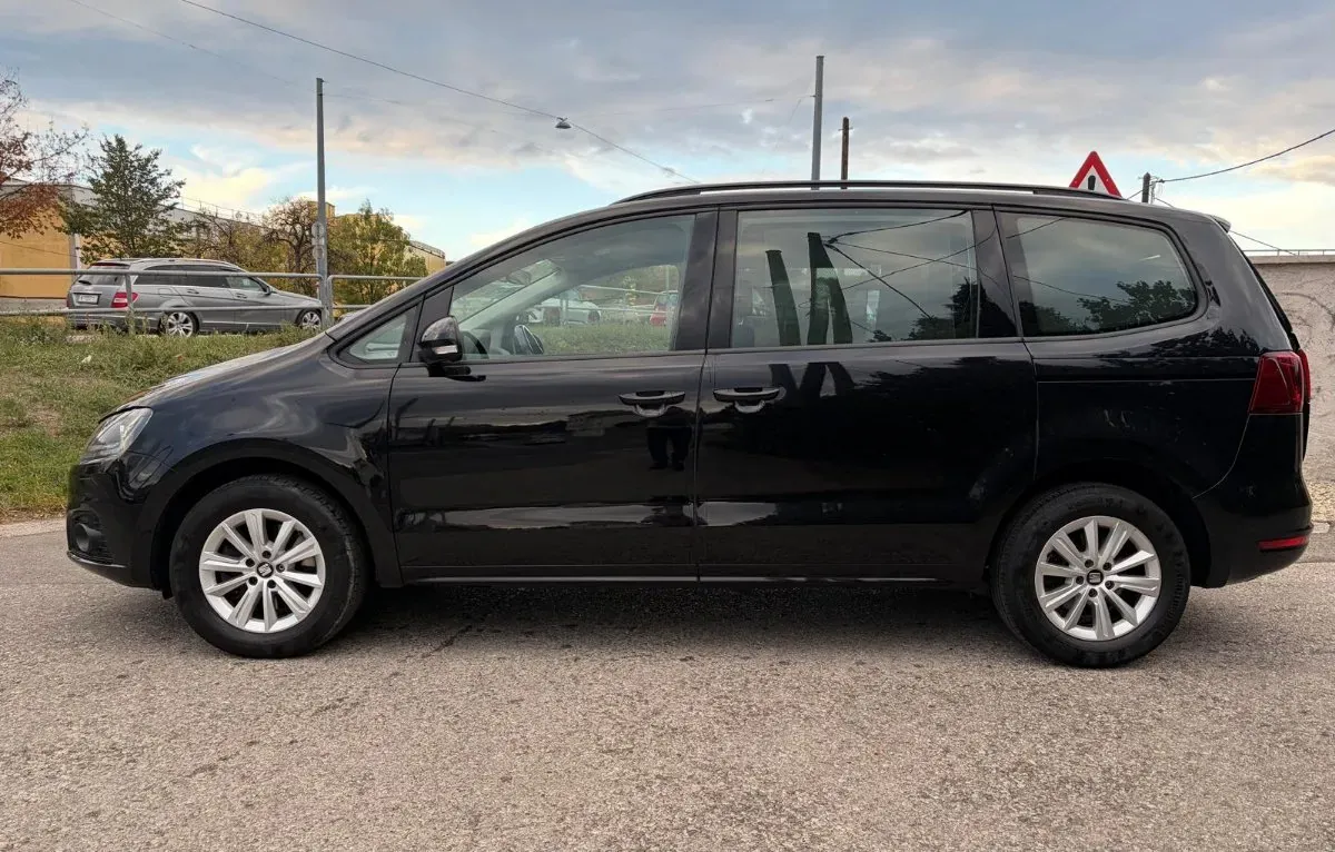 Seat Alhambra 2018 photo 2