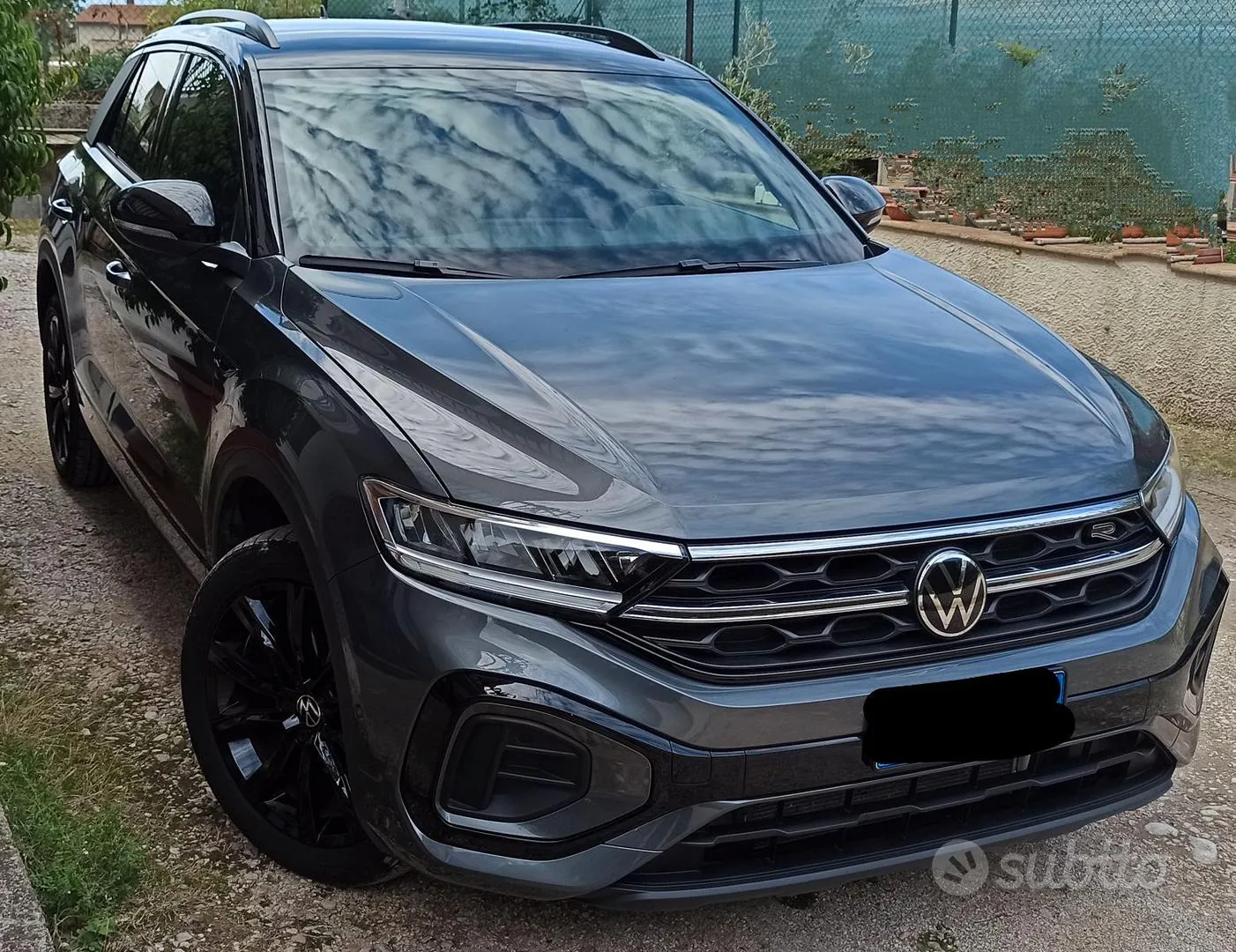Volkswagen T-Roc 2022 photo 2