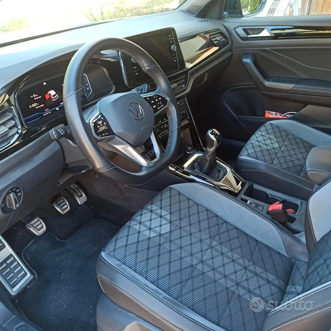 Volkswagen T-Roc 2022 photo 5
