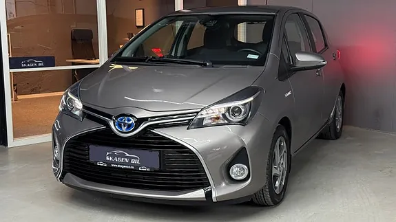 Toyota Yaris 2015 photo 2