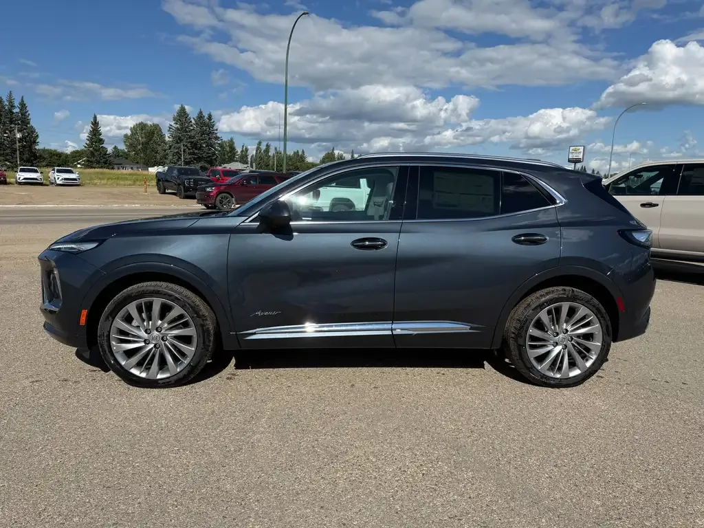 Buick Envision 2026 photo 4