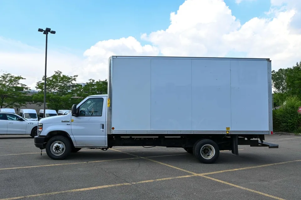 Ford E-Series 2019 photo 5