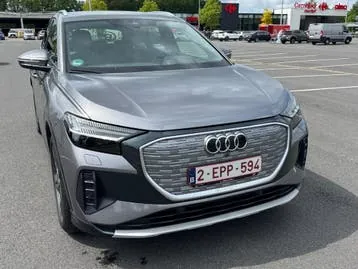 Audi Q4 E-Tron 2021 photo 2