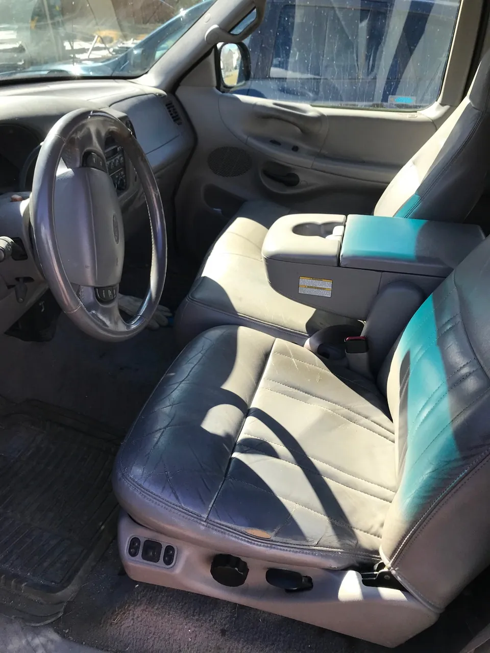 Ford F-250 Lariat 1998 photo 4