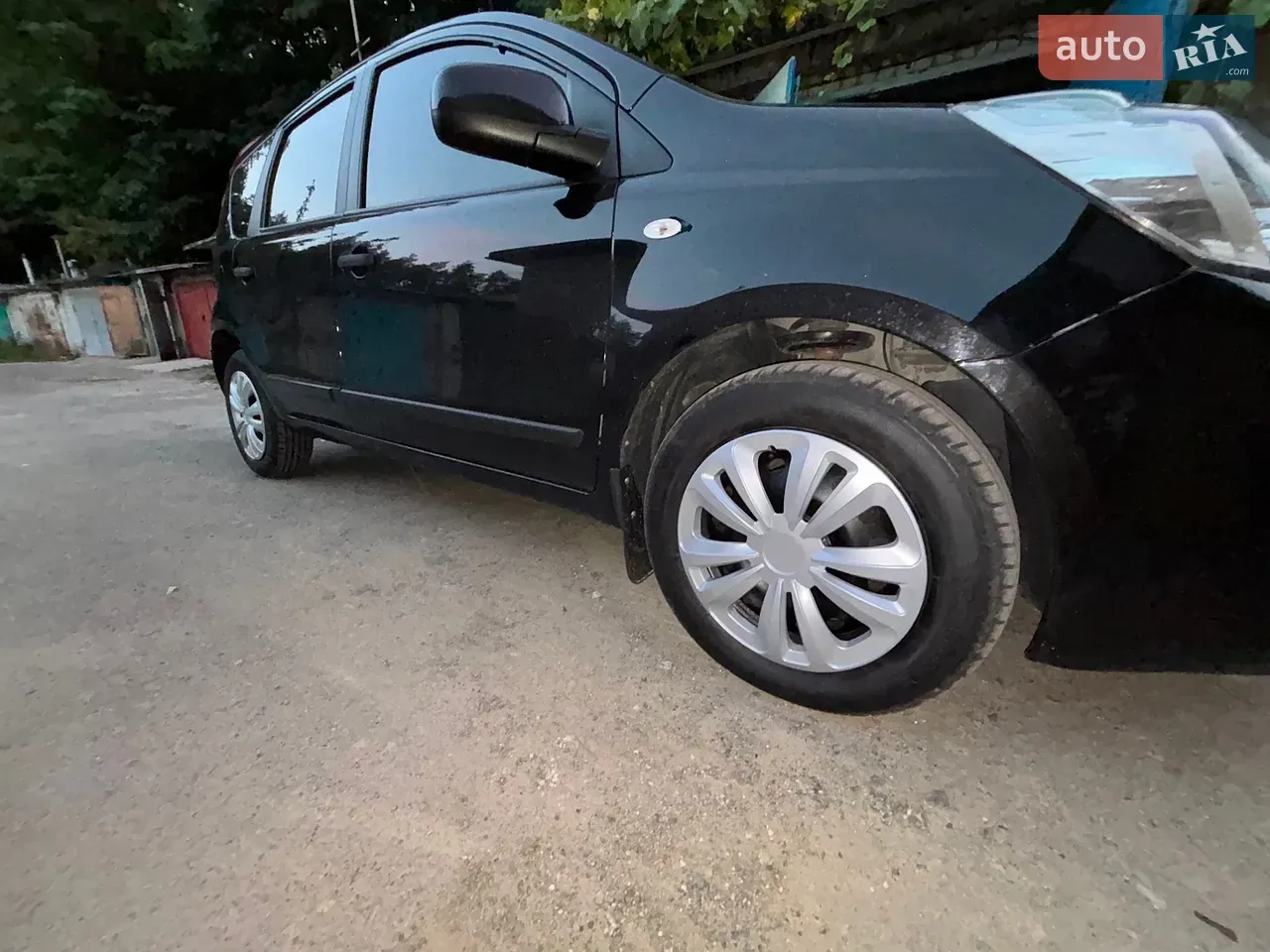 Nissan Note 2013 photo 4