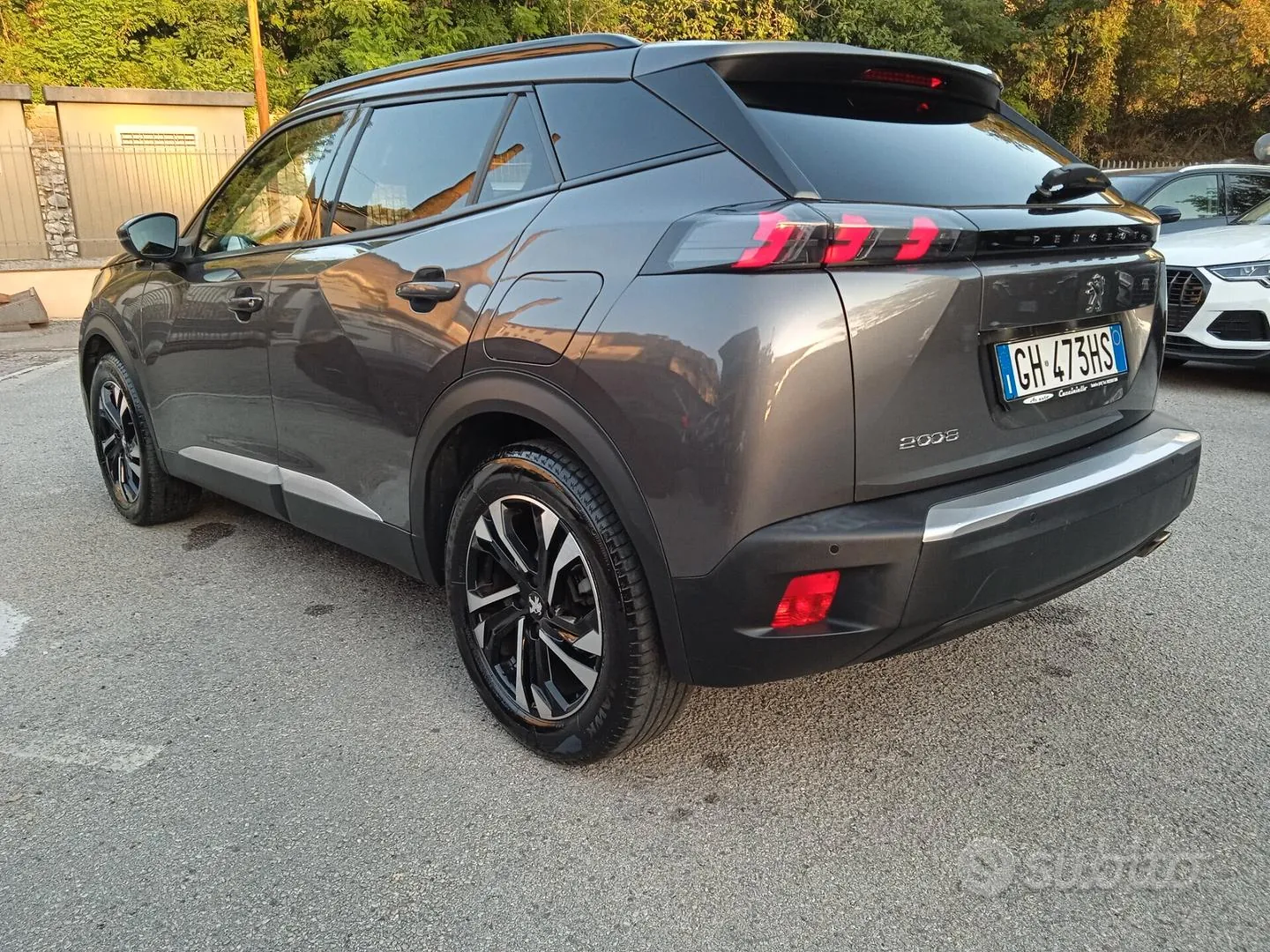 Peugeot 2008 2021 photo 4