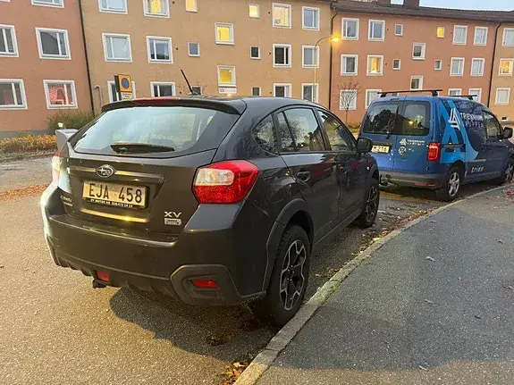 Subaru Xv 2012 photo 3