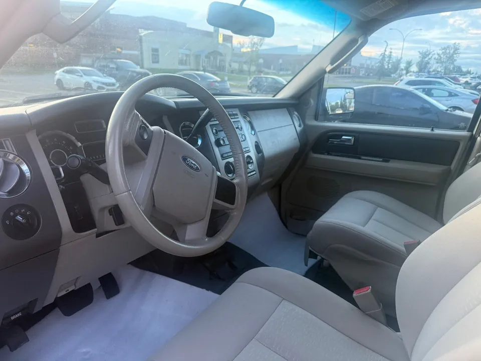 Ford Explorer 2012 photo 5