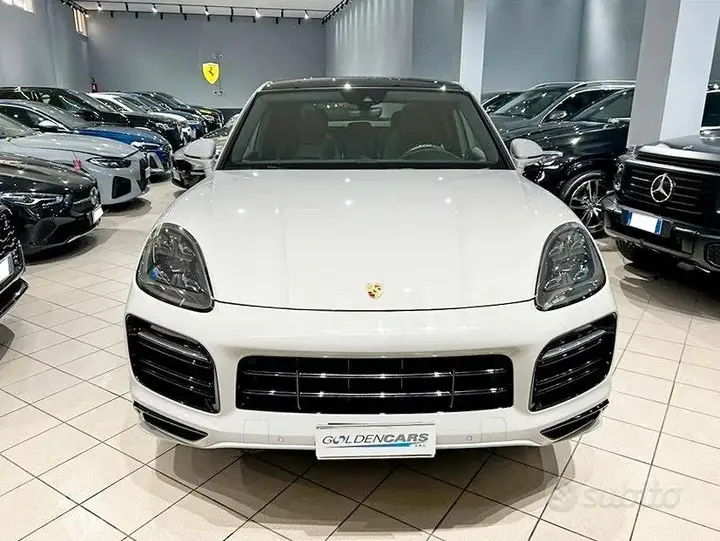 Porsche Cayenne 2022 photo 2