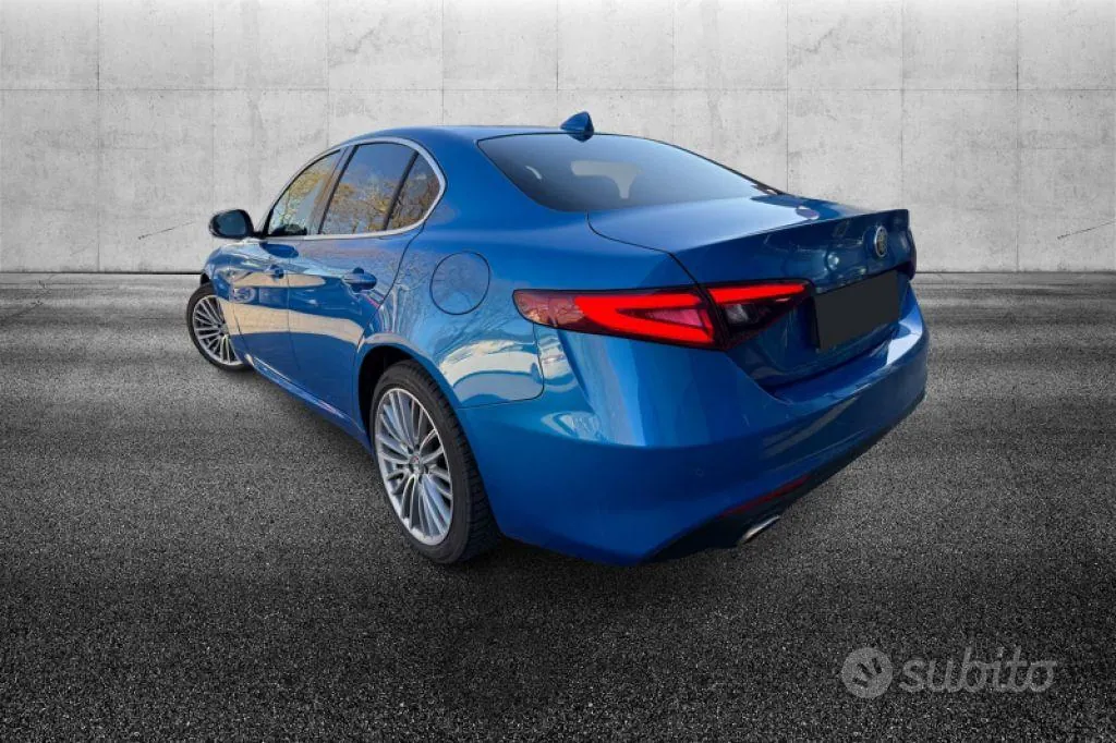 Alfa Romeo Giulia 2019 photo 5