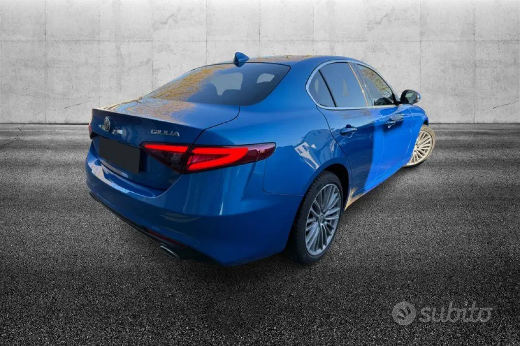 Alfa Romeo Giulia 2019 photo 4