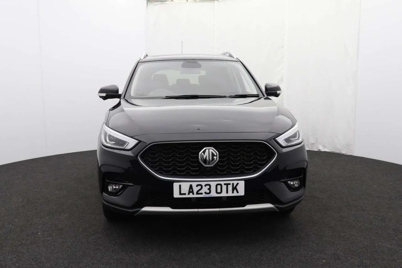 MG Mg Zs 2023 photo 2