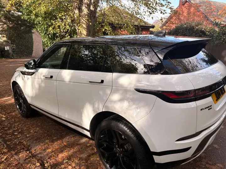Land Rover Range Rover Evoque 2020 photo 4