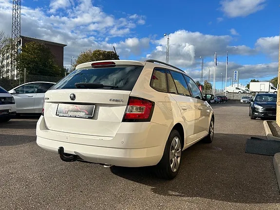 Skoda Fabia 2016 photo 5