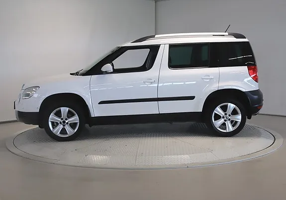 Skoda Yeti 2011 photo 2