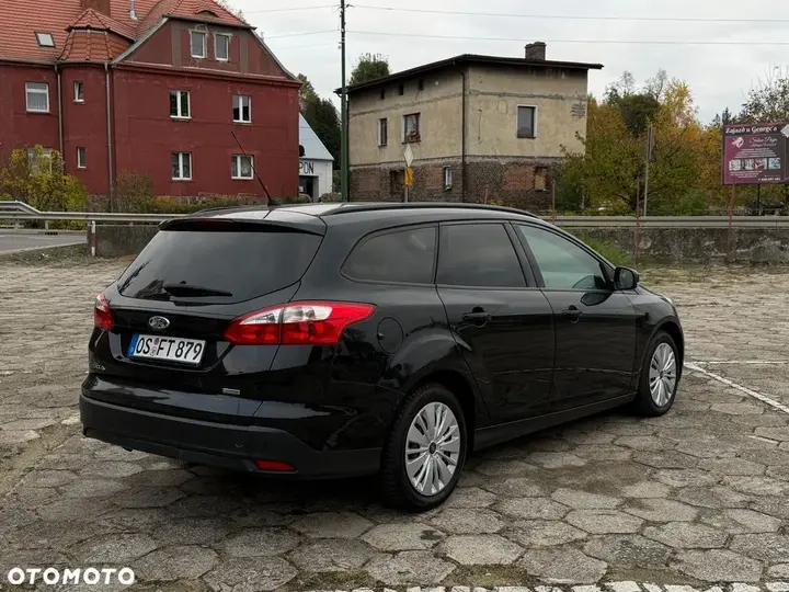 Ford Focus 2012 photo 5
