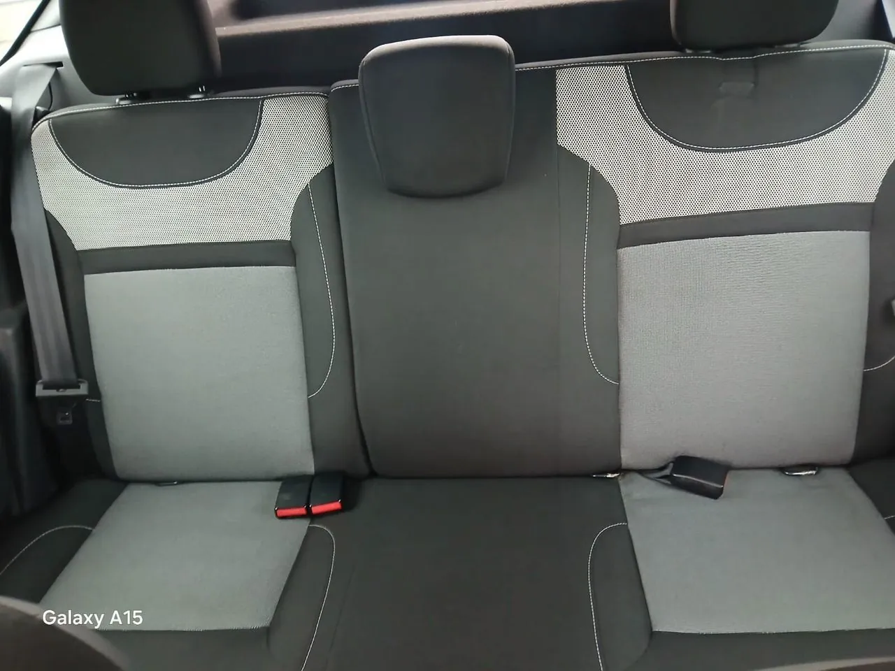 Dacia Duster 2016 photo 2